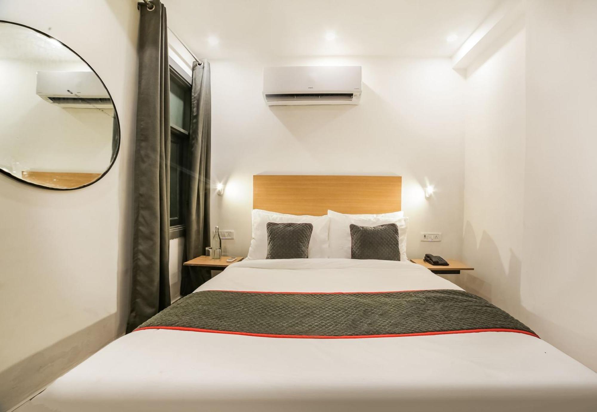 Super Hotel O Nawada Metro Dillí Exteriér fotografie
